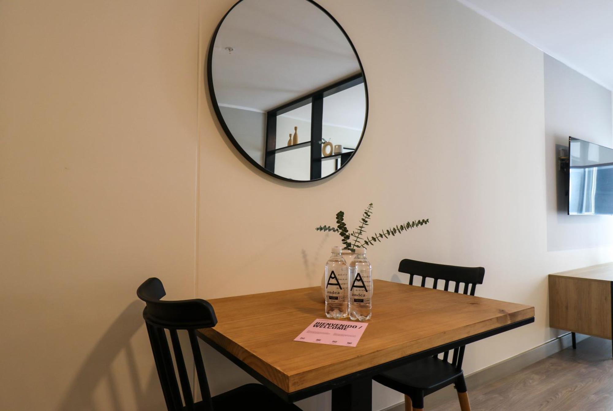 Apartment Exclusive 1br With Balcony In Barranco Lima
